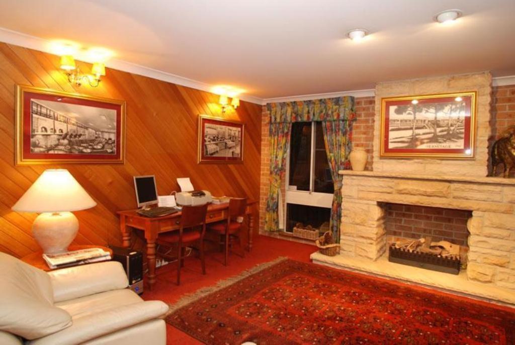 The Hermitage Motel - Campbelltown Εξωτερικό φωτογραφία